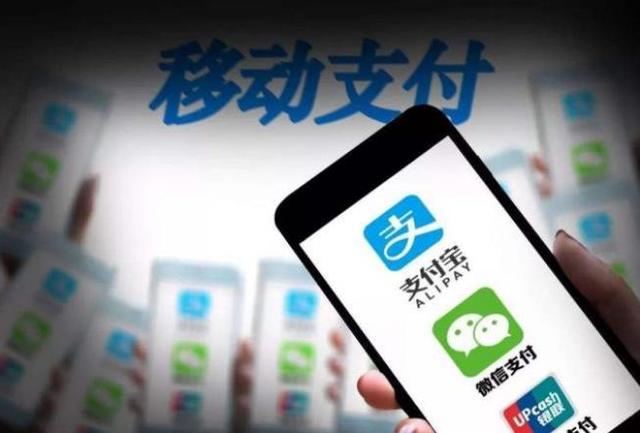 在现代社会，随着移动支付的普及，越来越多的人开始使用手机进行日常消费。然而，对于一些老年人或者不太习惯使用手机支付的人来说，他们仍然需要通过传统的POS机进行消费。本文将以中行借记卡pos机刷卡为主题，为大家详细介绍如何在中行借记卡pos机上进行刷卡操作。