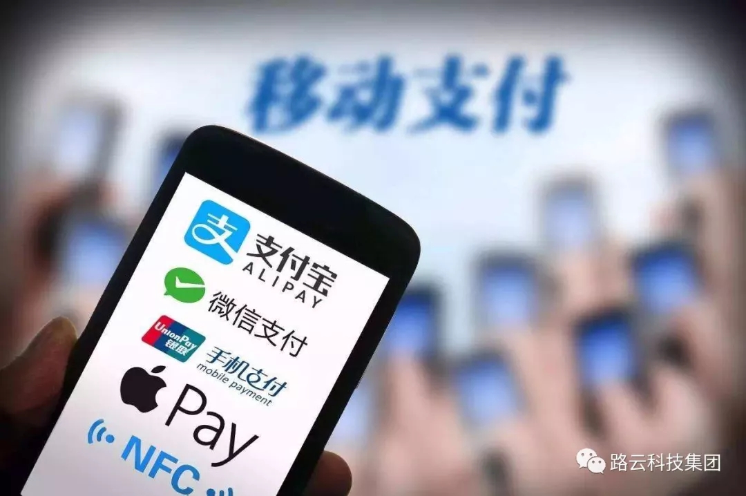 随着移动支付的普及，越来越多的商家开始接受微信、支付宝等移动支付方式。而在这种情况下，POS机作为一种传统的支付工具，也在逐渐退出市场。然而，对于一些商家来说，使用POS机仍然是一种必要的选择。那么，对于已经缴纳了POS机押金的商家来说，当他们不再使用POS机时，押金应该如何处理呢？