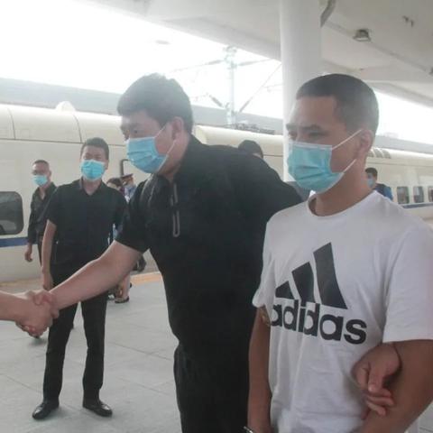 如何怎麼查詢對方的QQ聊天记录 揭秘QQ聊天记录查询，如何轻松追踪对方的对话历史