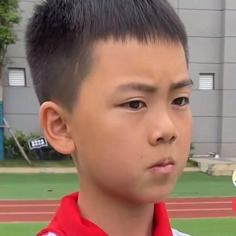 揭秘微信聊天记录的秘密，如何安全地偷看别人的微信聊天？