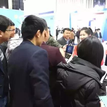 POS机申请渠道大全，便捷申请与案例解析