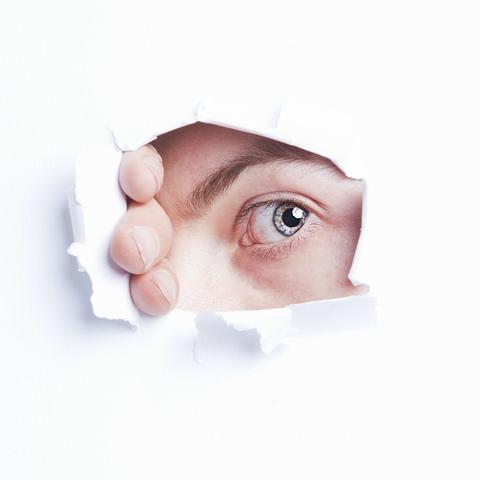 怎么才能查看对方的QQ聊天记录?掌握隐私权，如何安全查看QQ聊天记录