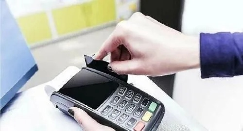 POS机申请后是否可以退款？案例分析与申请流程解读