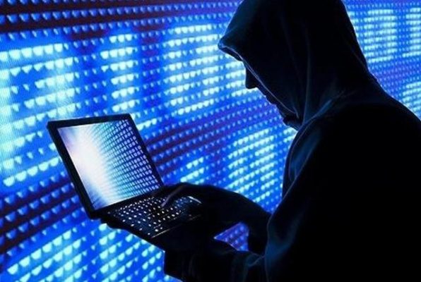 先追款后付款，黑客QQ的隐秘生意经