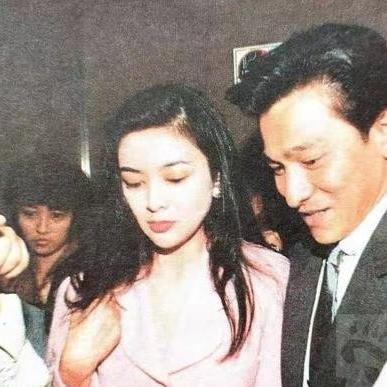 如何查老婆微信聊天记录？理解隐私边界与合理沟通
