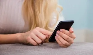 如何查男友手机短信？这5种方法+避坑指南全解析