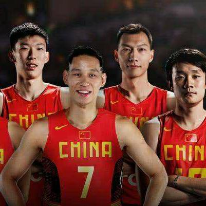 如何正确处理感情中的信任危机，关于微信聊天记录的沟通与建议