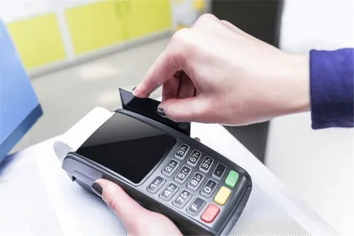 网上免费申请的POS机靠谱吗？案例分析与案例解读