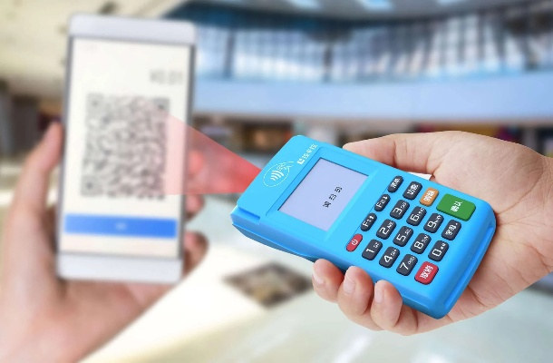 网上申请信用卡POS机靠谱吗？