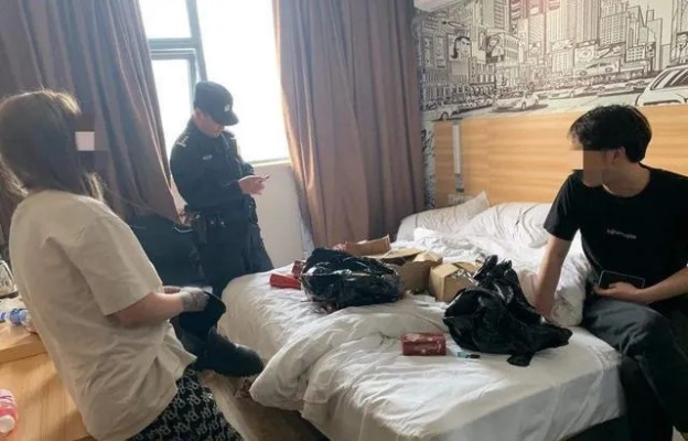 用姓名查开房记录，隐私与法律的博弈