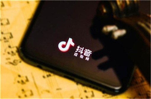抖音月付兑现要利息吗？一文说清利息怎么算+避坑指南