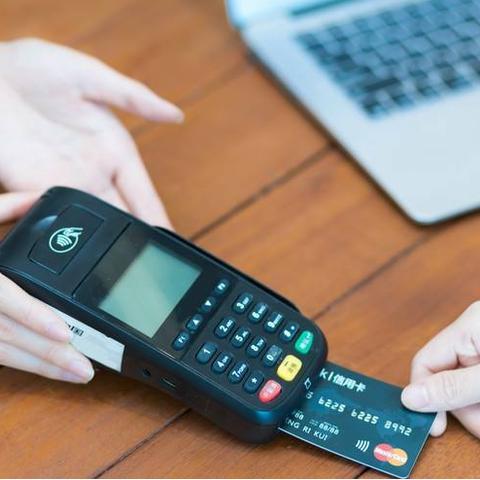POS机APP申请信用卡可行性分析