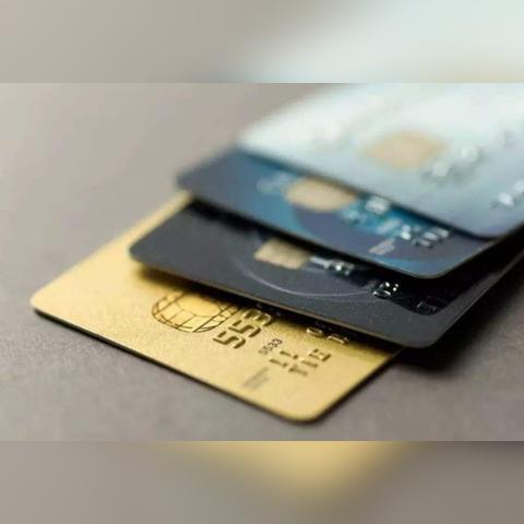 自己申请POS机与信用卡的优劣分析