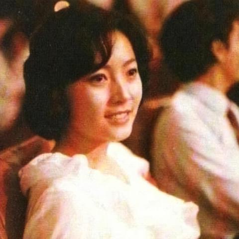 如何悄悄查看丈夫微信聊天记录？这5种方法不露痕迹（附风险提示）