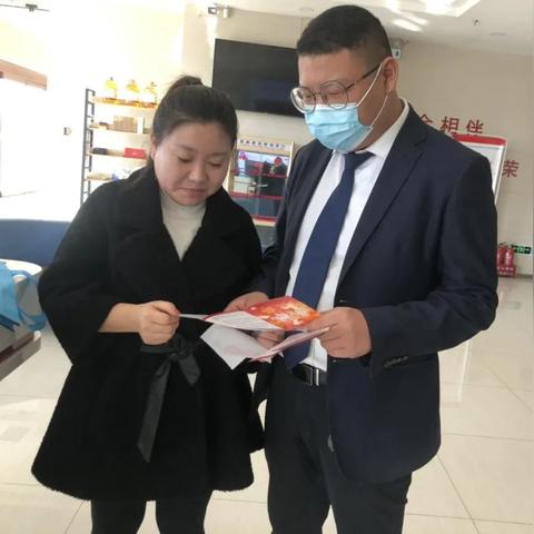 户外广告新趋势，办理pos机成为吸引顾客的新法宝